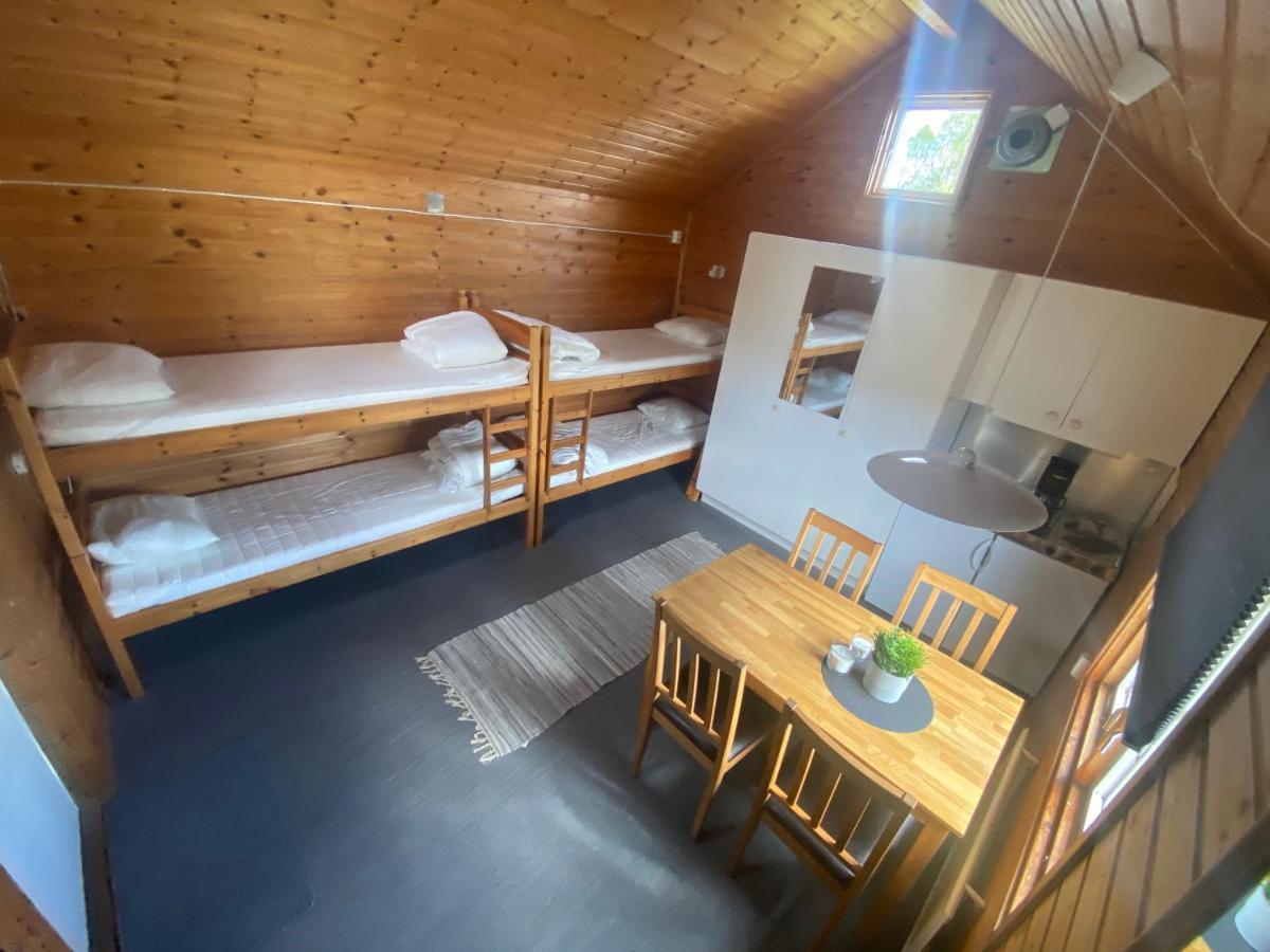 Kanalkrogen Stugor Sjötorp Kültér fotó